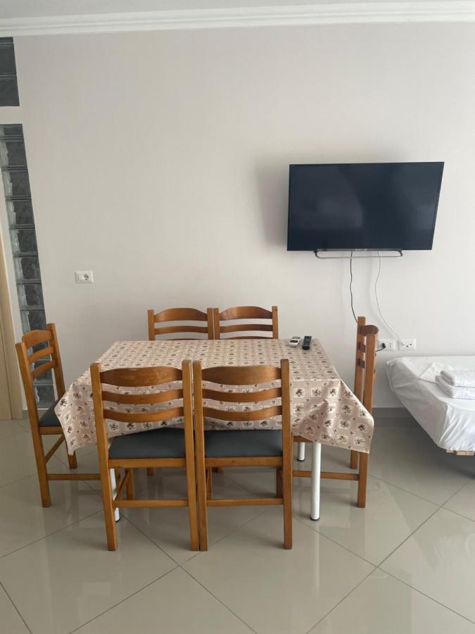 Xhulio Apartments Saranda Extérieur photo