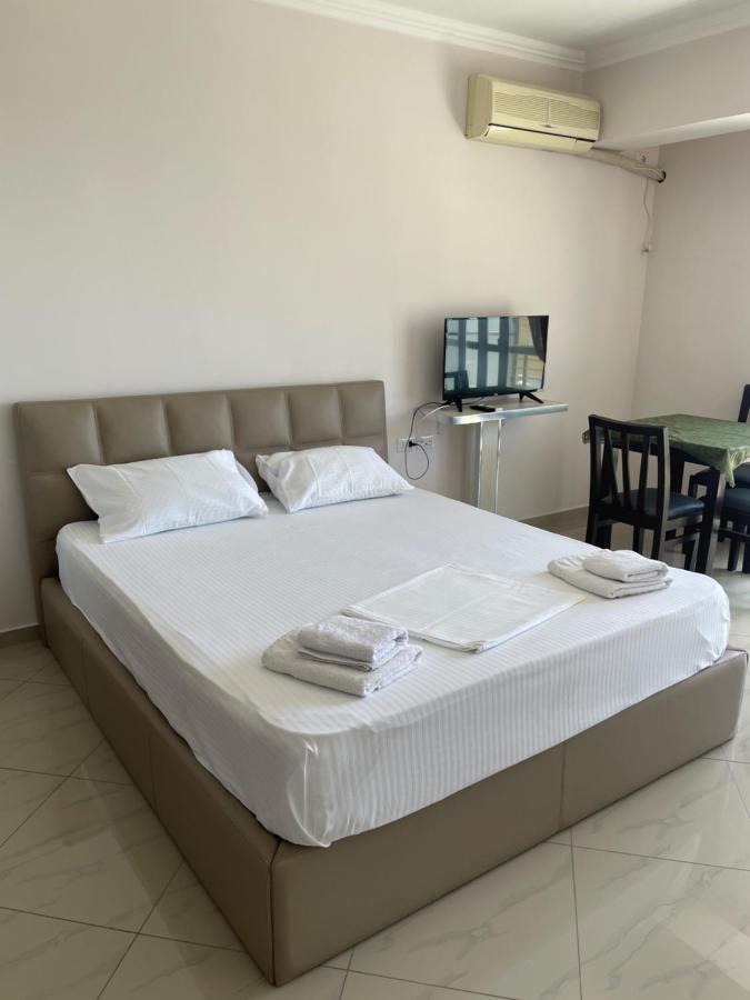 Xhulio Apartments Saranda Extérieur photo