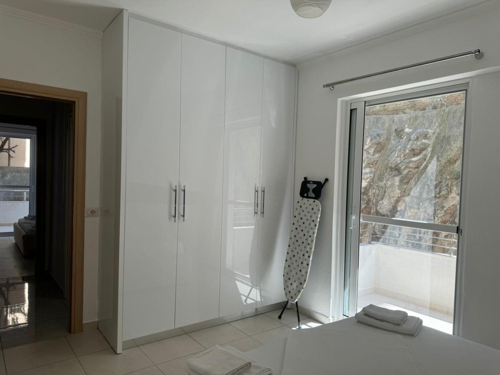 Xhulio Apartments Saranda Extérieur photo