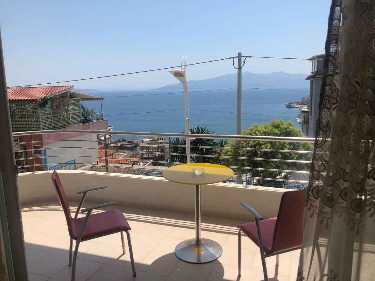 Xhulio Apartments Saranda Extérieur photo